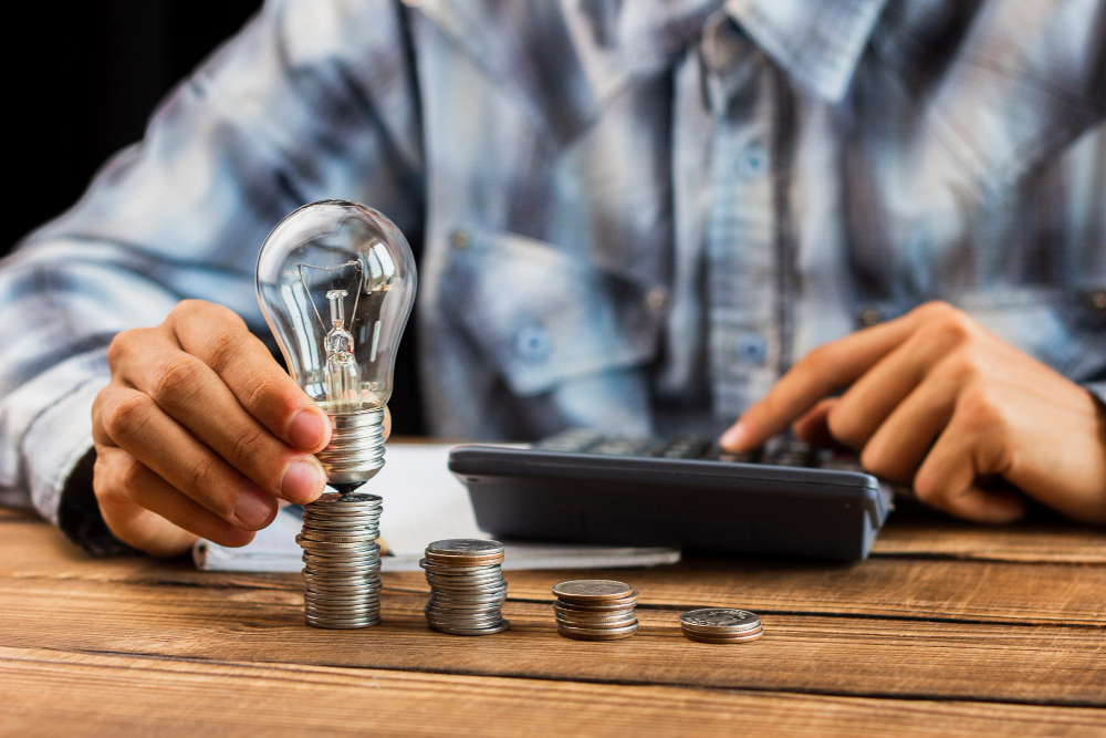 Por qué tu negocio puede pagar más luz aunque consuma lo mismo